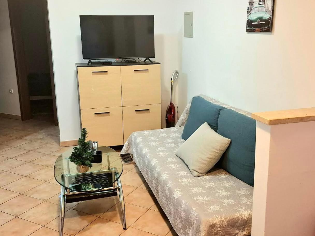 Apartmani Delas Pjescana Uvala Eksteriør billede